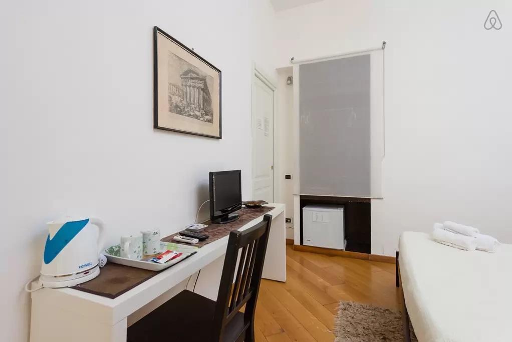 Bed And Breakfast Adelberga 살레르노 외부 사진